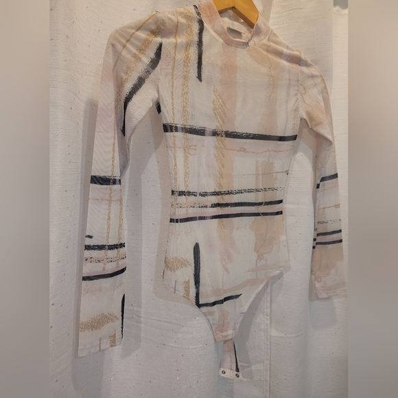 Babaton Parlay Bodysuit Light Cream/Denude Sz XXS - Picture 10 of 15